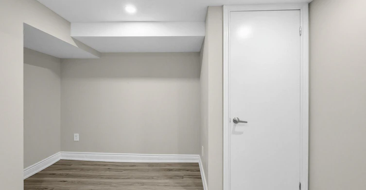 LOWER-14 Flora Drive, Toronto, ON, M1P 1A3 - 15