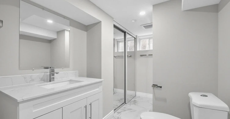 LOWER-14 Flora Drive, Toronto, ON, M1P 1A3 - 5