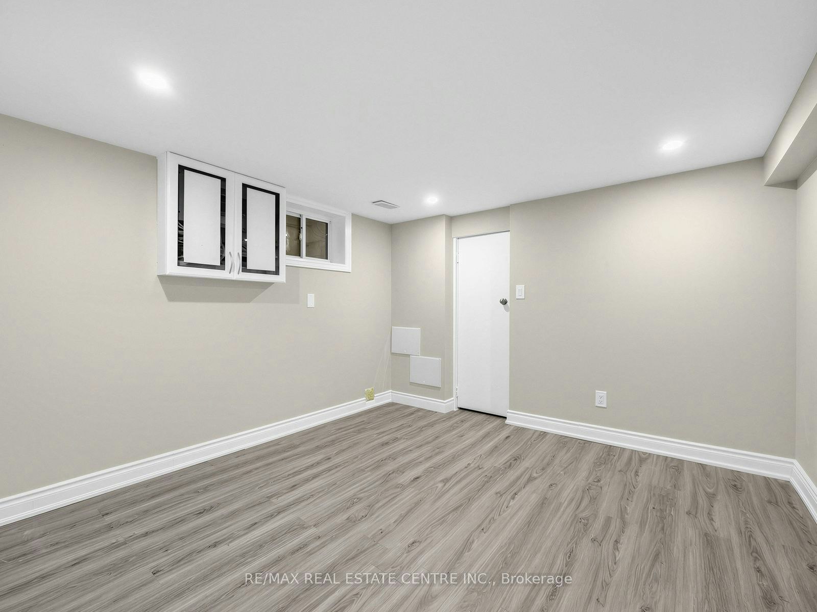 LOWER-14 Flora Drive, Toronto, ON, M1P 1A3 - 16
