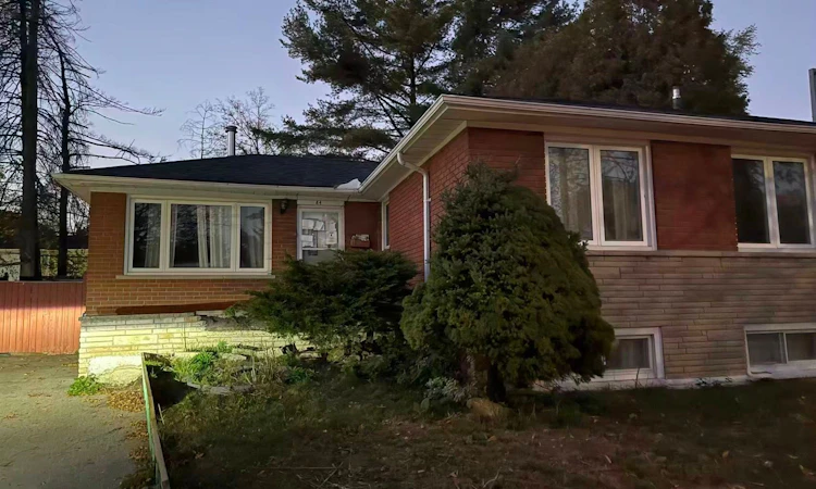 84 Melchior Drive
