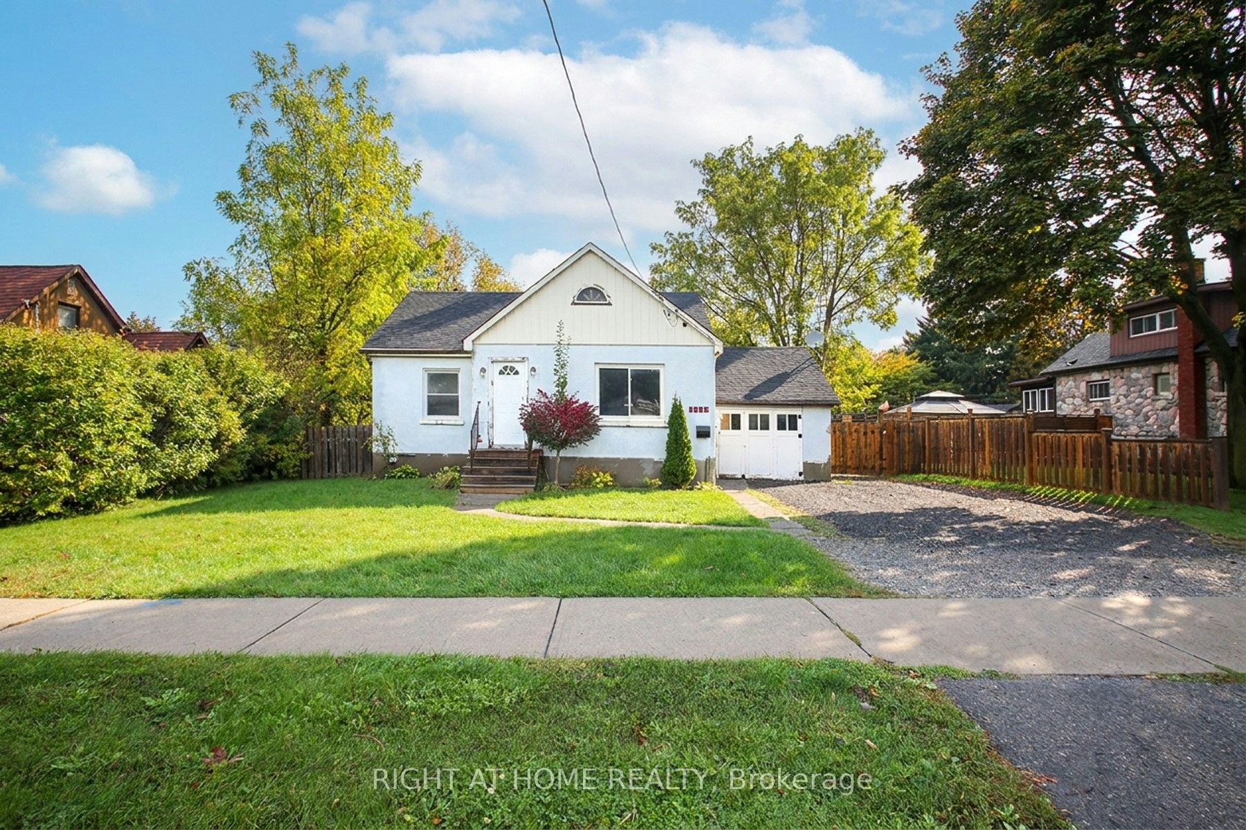 1438 Nash Road, Clarington, ON, L1E 2K1