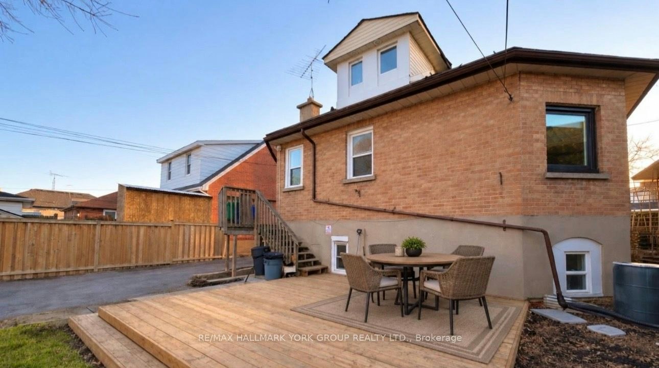 Upper-137 Rosehill Boulevard, Oshawa, ON, L1J 5G8 - 14