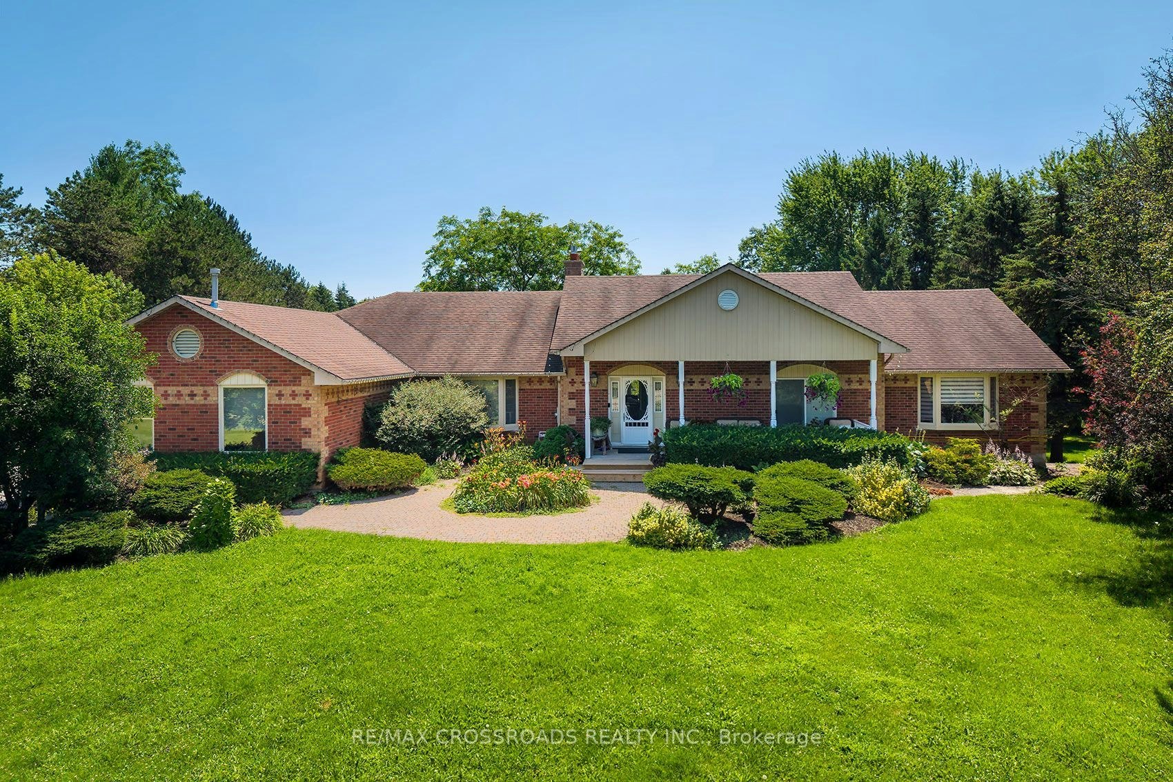 5 Buttery Court, Clarington, ON, L1C 4H7