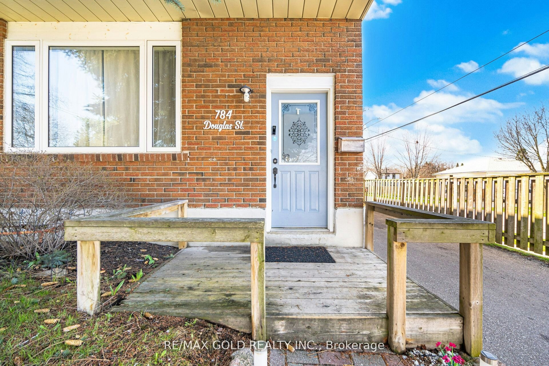 784 Douglas Street, Oshawa, ON, L1H 5C9 - 4