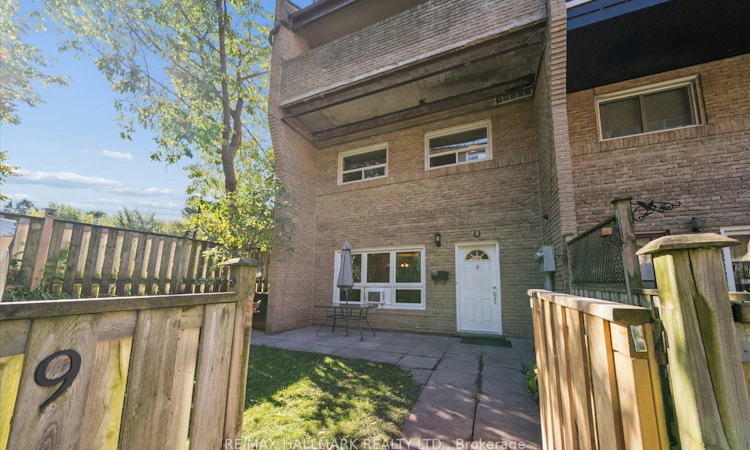 9-91 Muir Drive
