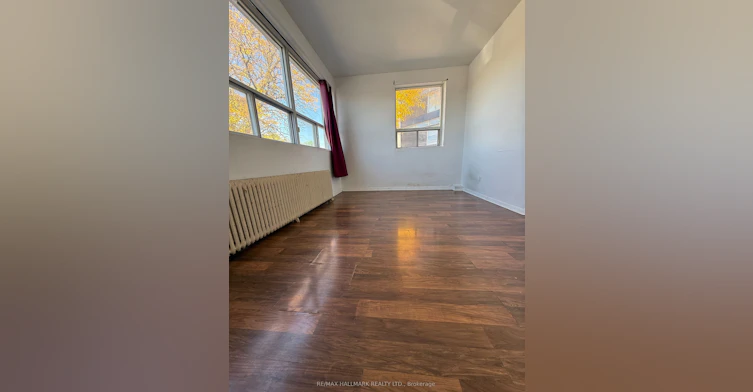 6-2881 Lawrence Street, Toronto, ON, M1P 2S9 - 5