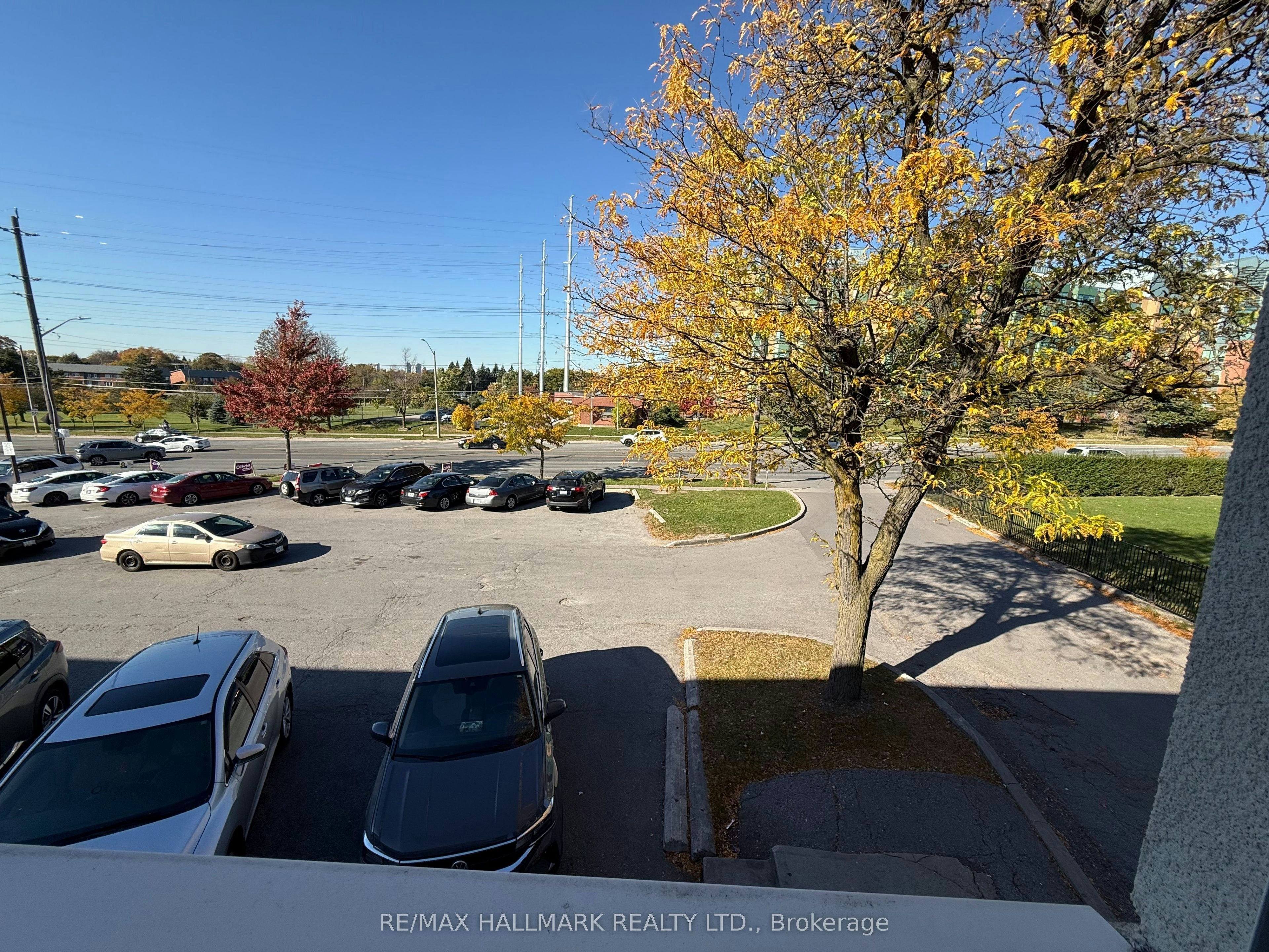 6-2881 Lawrence Street, Toronto, ON, M1P 2S9 - 8