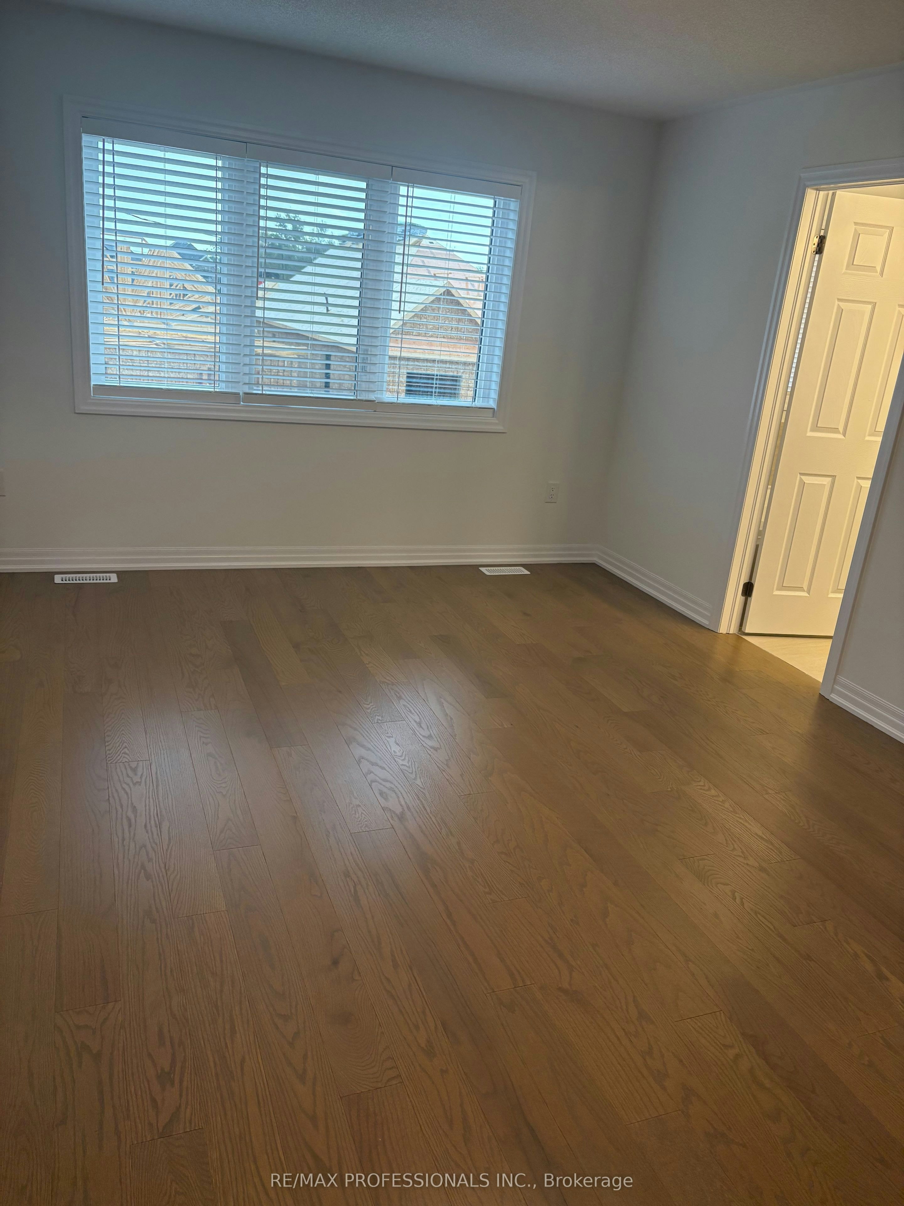 94 Robert Woodward Trail, Clarington, ON, L1C 0T9 - 13