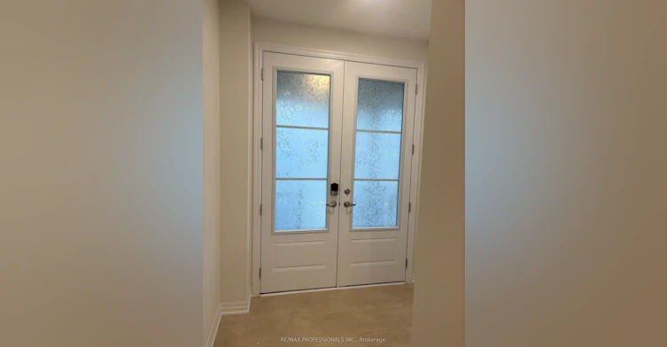94 Robert Woodward Trail, Clarington, ON, L1C 0T9 - 2
