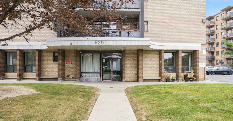 206-825 Kennedy Road, Toronto, ON, M1K 2E6 - 3