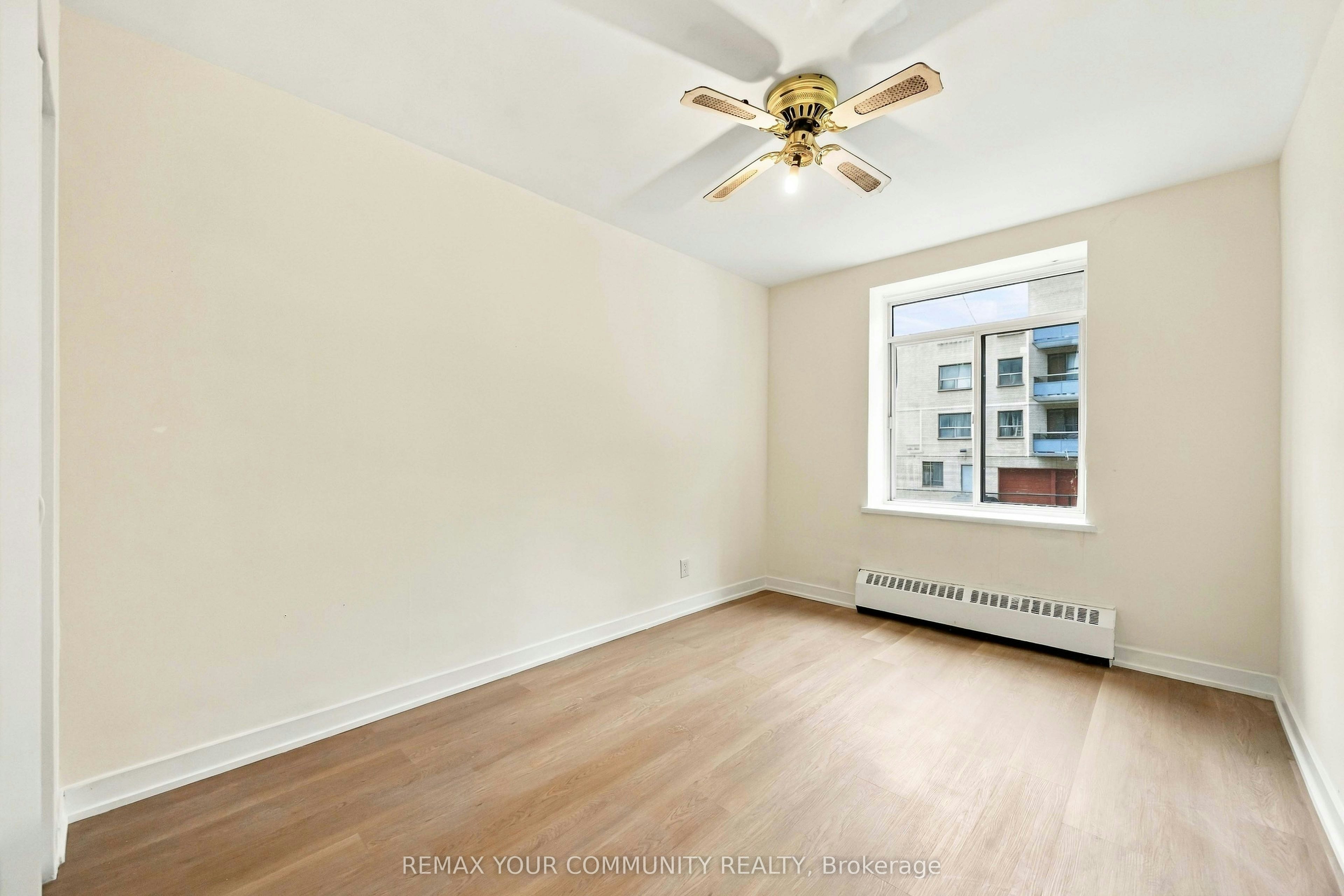 206-825 Kennedy Road, Toronto, ON, M1K 2E6 - 16