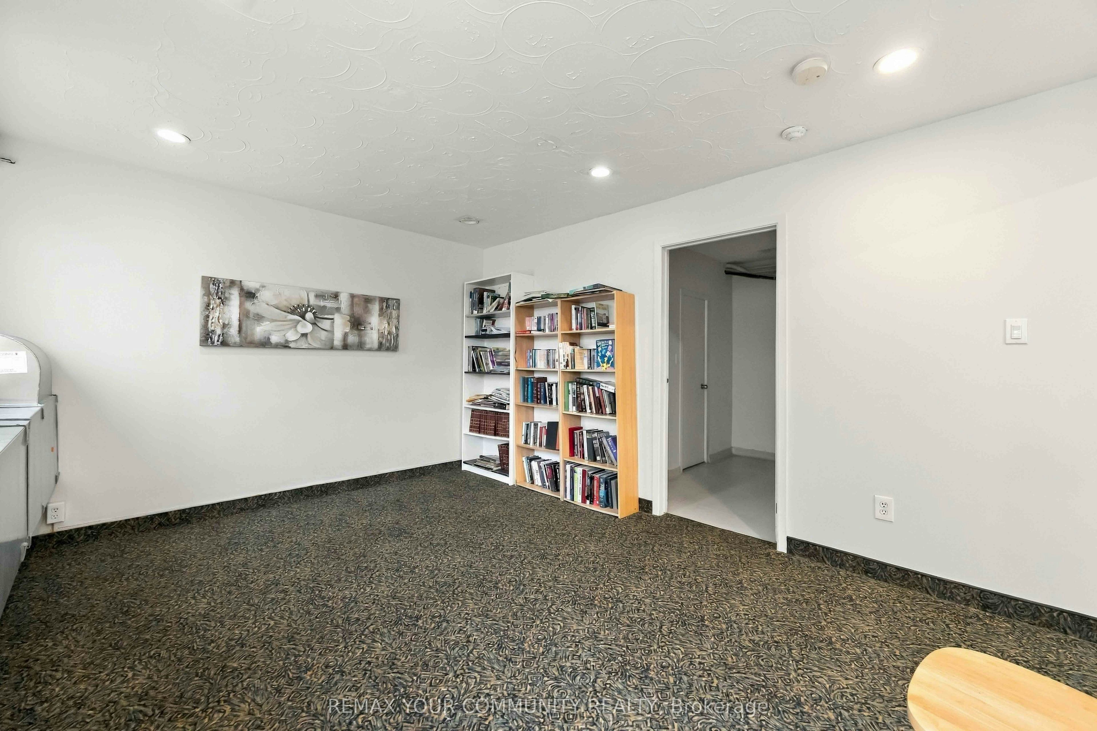 206-825 Kennedy Road, Toronto, ON, M1K 2E6 - 19