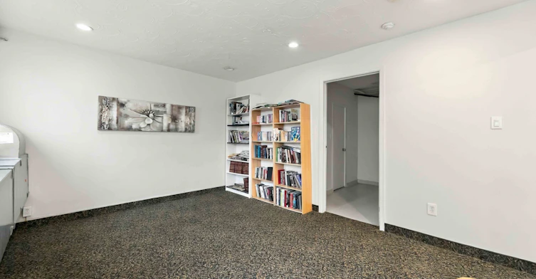 206-825 Kennedy Road, Toronto, ON, M1K 2E6 - 19