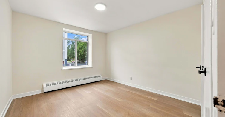 206-825 Kennedy Road, Toronto, ON, M1K 2E6 - 13