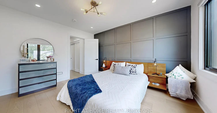 201 Springdale Boulevard, Toronto, ON, M4C 1Z6 - 19