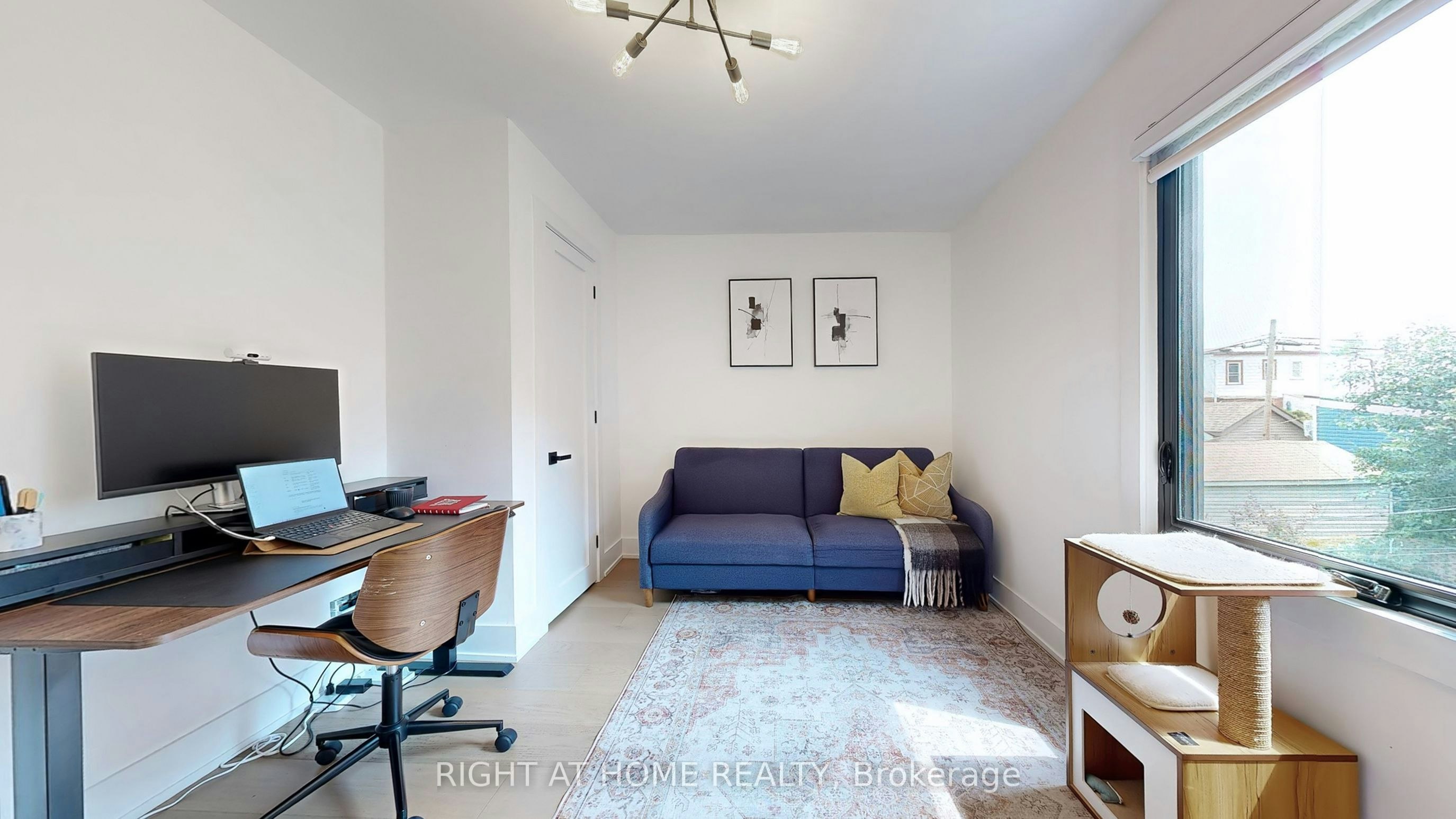201 Springdale Boulevard, Toronto, ON, M4C 1Z6 - 21