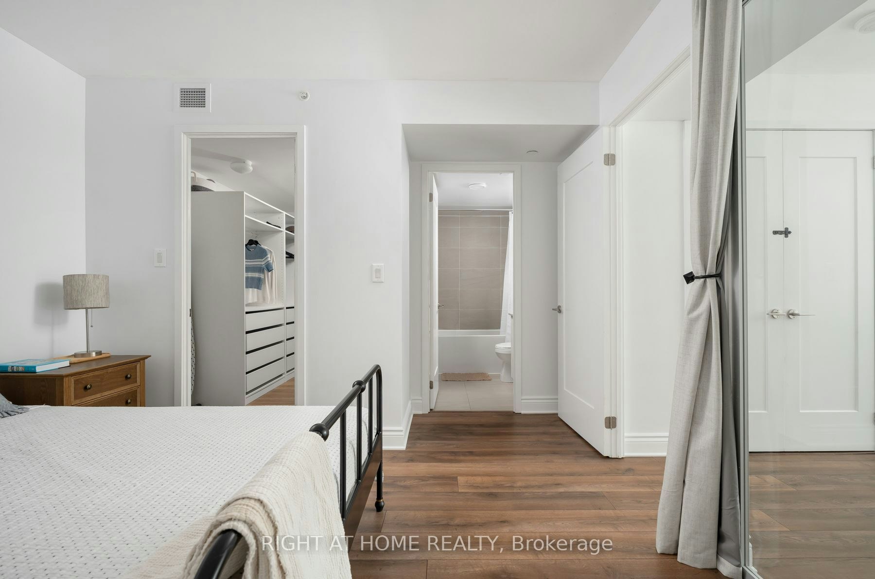 TH10-1350 Kingston Road, Toronto, ON, M1N 1P9 - 35