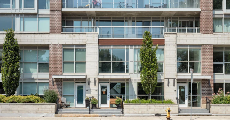 TH10-1350 Kingston Road, Toronto, ON, M1N 1P9 - 42
