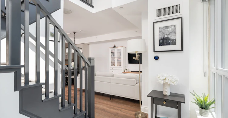 TH10-1350 Kingston Road, Toronto, ON, M1N 1P9 - 7