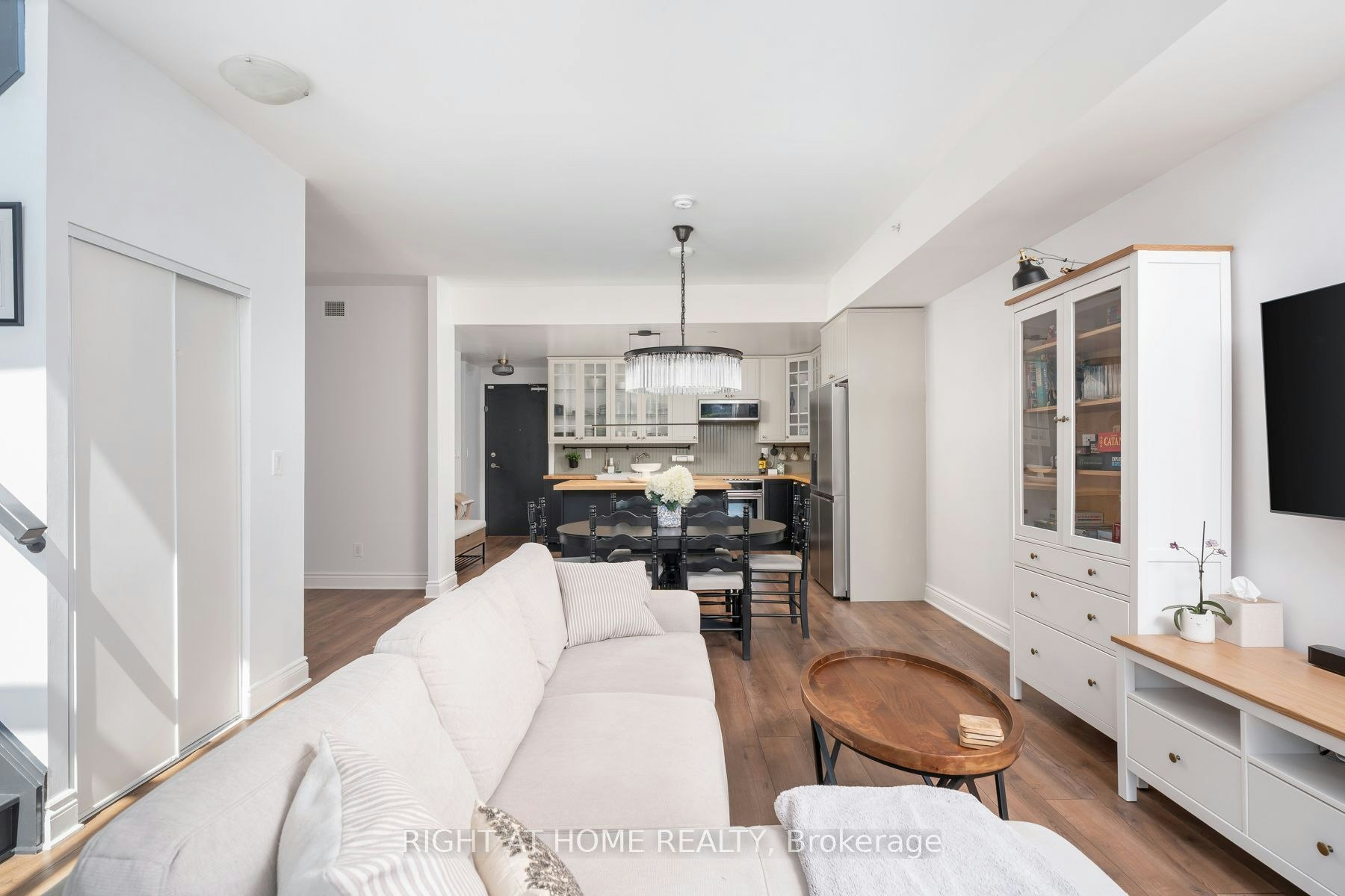 TH10-1350 Kingston Road, Toronto, ON, M1N 1P9 - 13