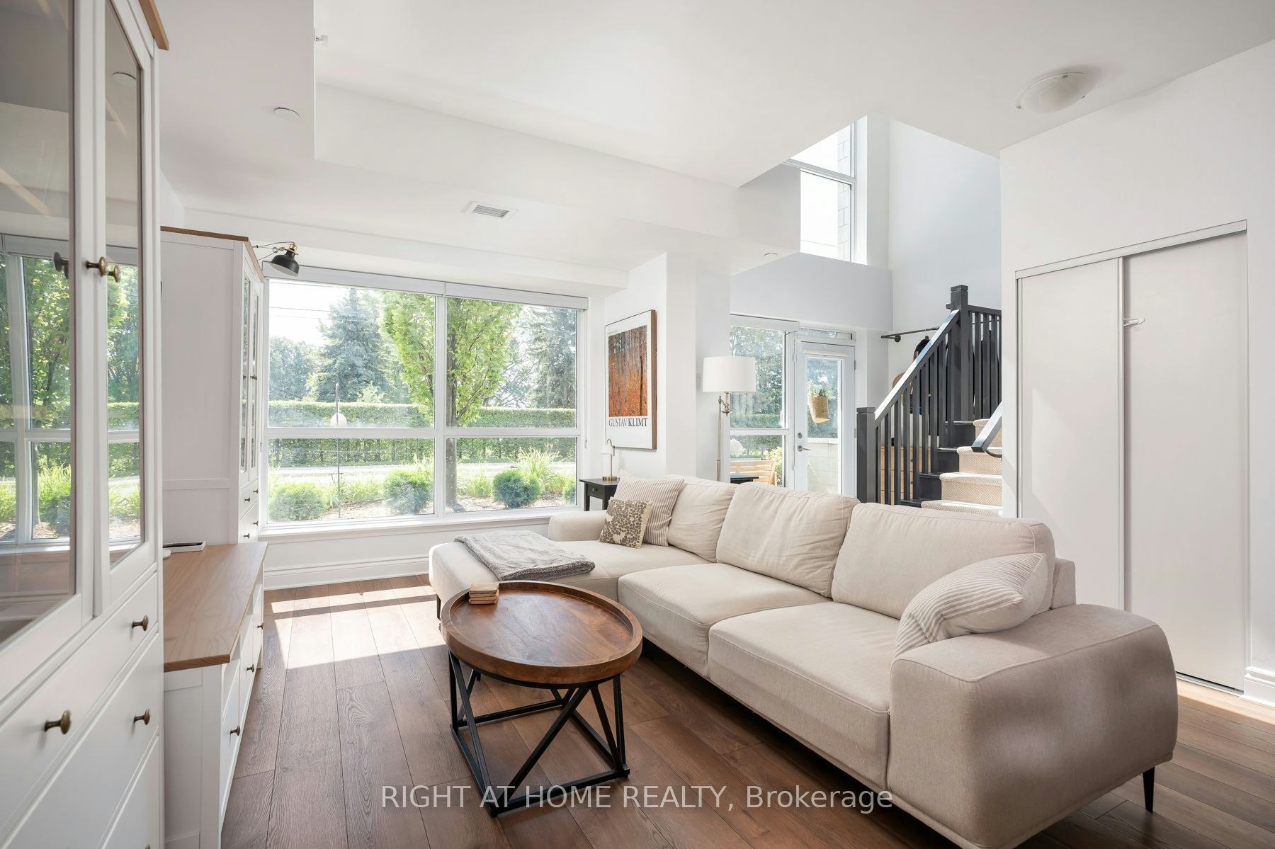 TH10-1350 Kingston Road, Toronto, ON, M1N 1P9 - 11