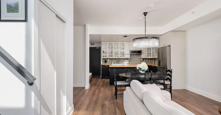 TH10-1350 Kingston Road, Toronto, ON, M1N 1P9 - 8