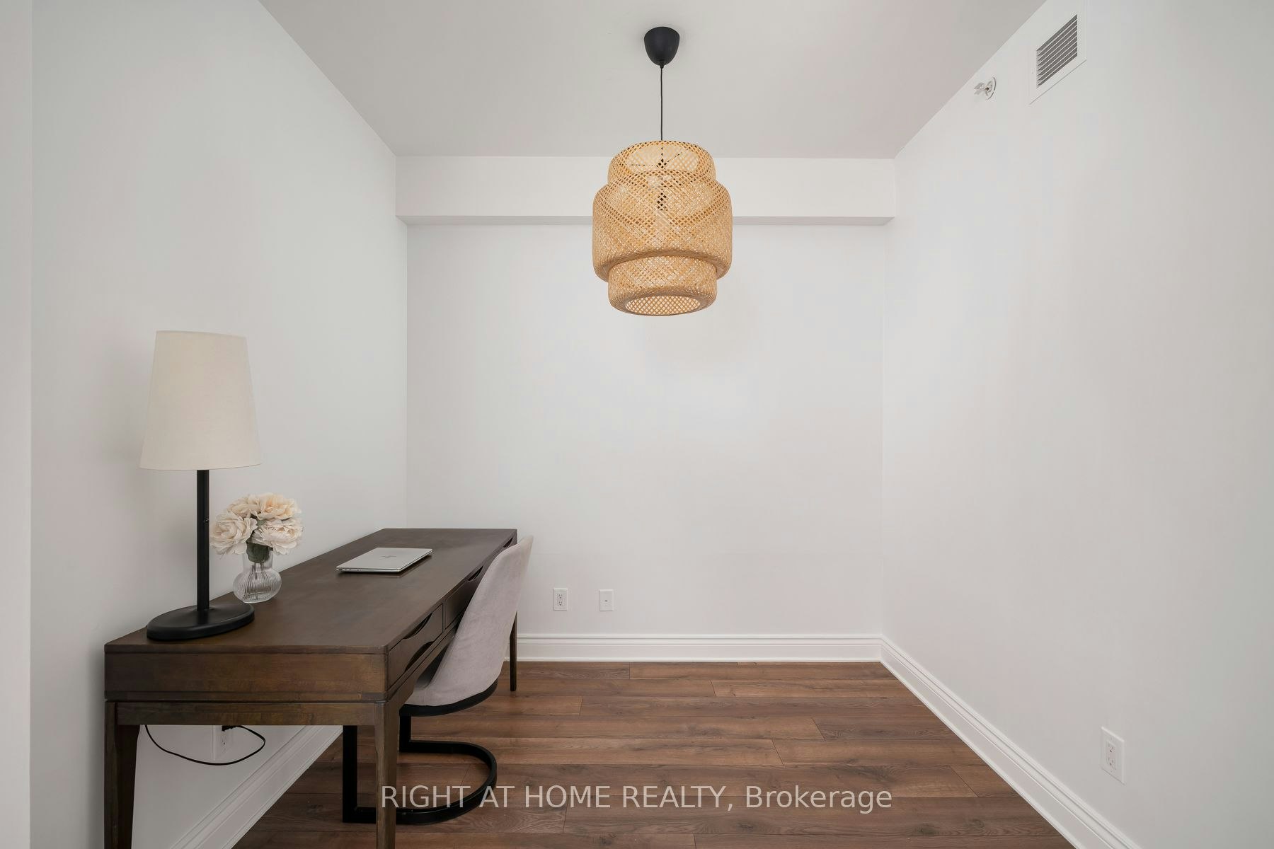 TH10-1350 Kingston Road, Toronto, ON, M1N 1P9 - 21