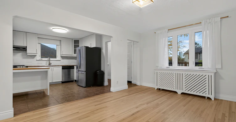 27 Bexhill Upper Avenue, Toronto, ON, M1L 3B5 - 6