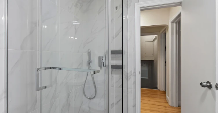 27 Bexhill Upper Avenue, Toronto, ON, M1L 3B5 - 13