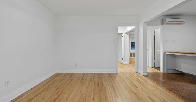 27 Bexhill Upper Avenue, Toronto, ON, M1L 3B5 - 4