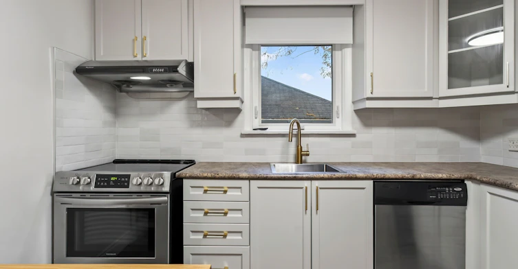 27 Bexhill Upper Avenue, Toronto, ON, M1L 3B5 - 10