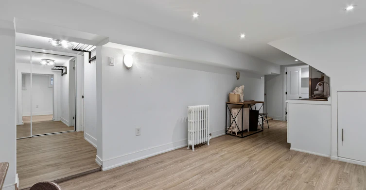 27 Bexhill Lower Avenue, Toronto, ON, M1L 3B5 - 6