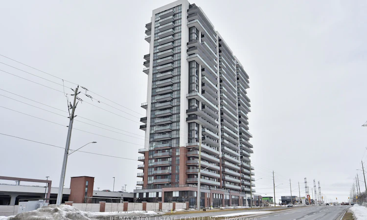 1216-2550 Simcoe Street