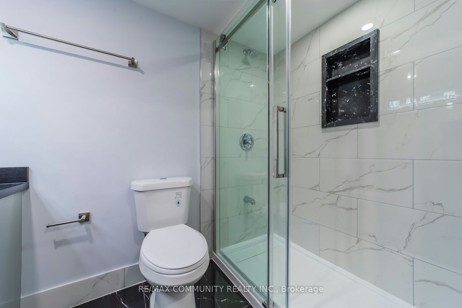 59 Jolly Way, Toronto, ON, M1P 0E2 - 11