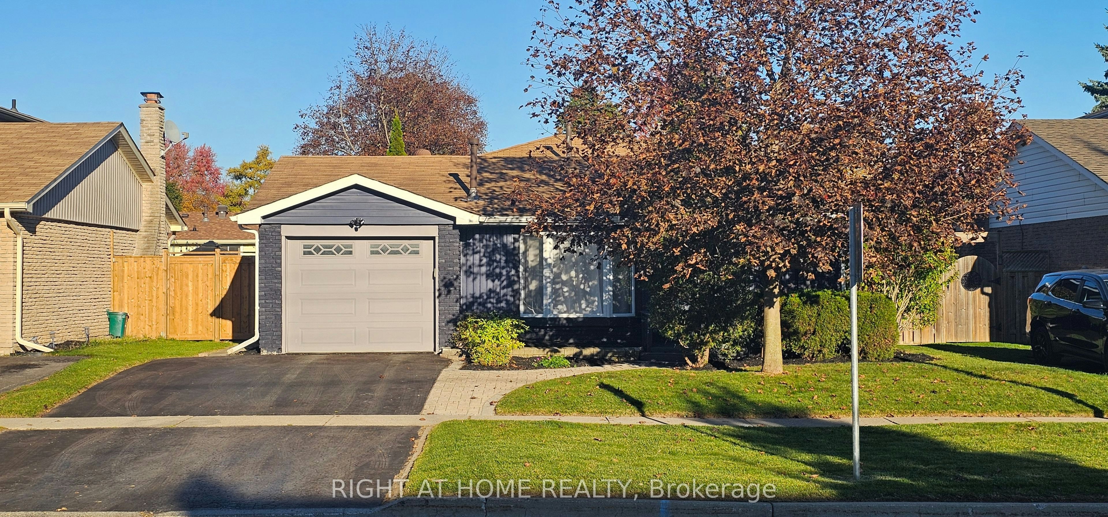 47 Simpson Avenue, Clarington, ON, L1C 3M5