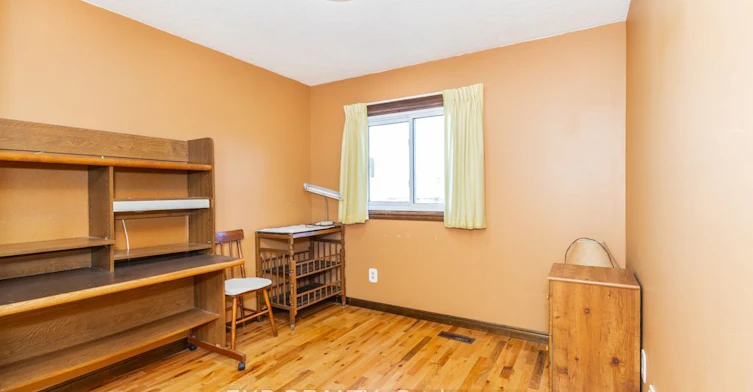 Main / Upper-64 Burden Crescent, Ajax, ON, L1S 3T8 - 35