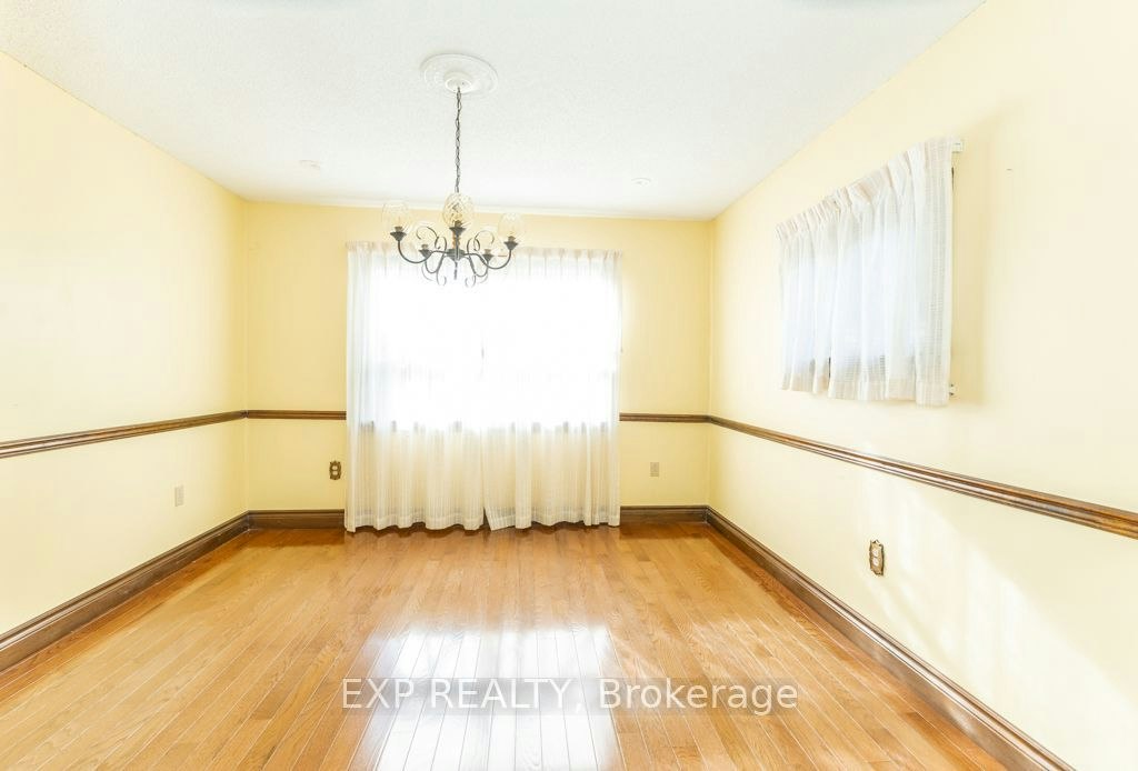 Main / Upper-64 Burden Crescent, Ajax, ON, L1S 3T8 - 26