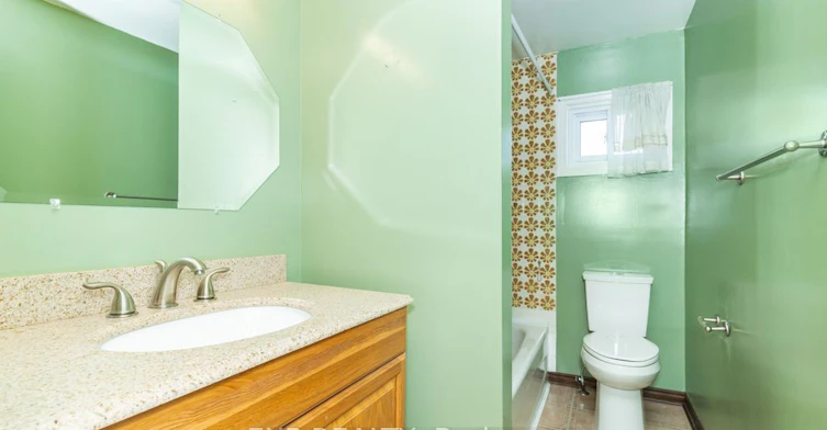 Main / Upper-64 Burden Crescent, Ajax, ON, L1S 3T8 - 21
