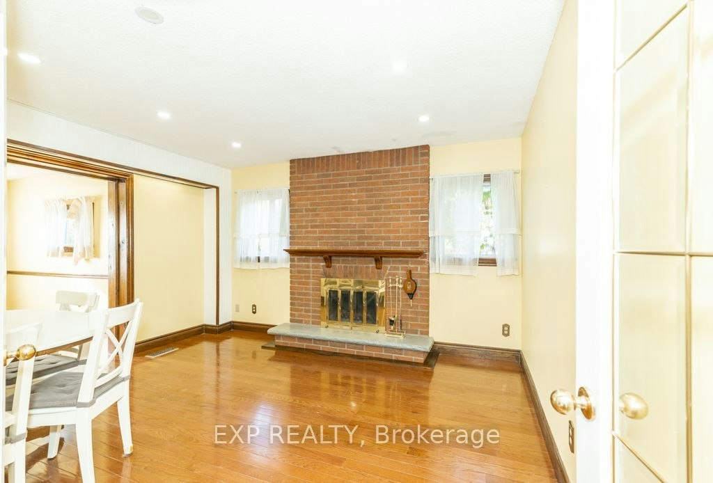 Main / Upper-64 Burden Crescent, Ajax, ON, L1S 3T8 - 25