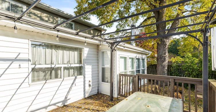 Main / Upper-64 Burden Crescent, Ajax, ON, L1S 3T8 - 43