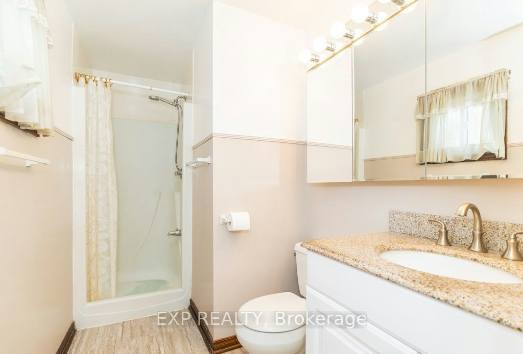 Main / Upper-64 Burden Crescent, Ajax, ON, L1S 3T8 - 31