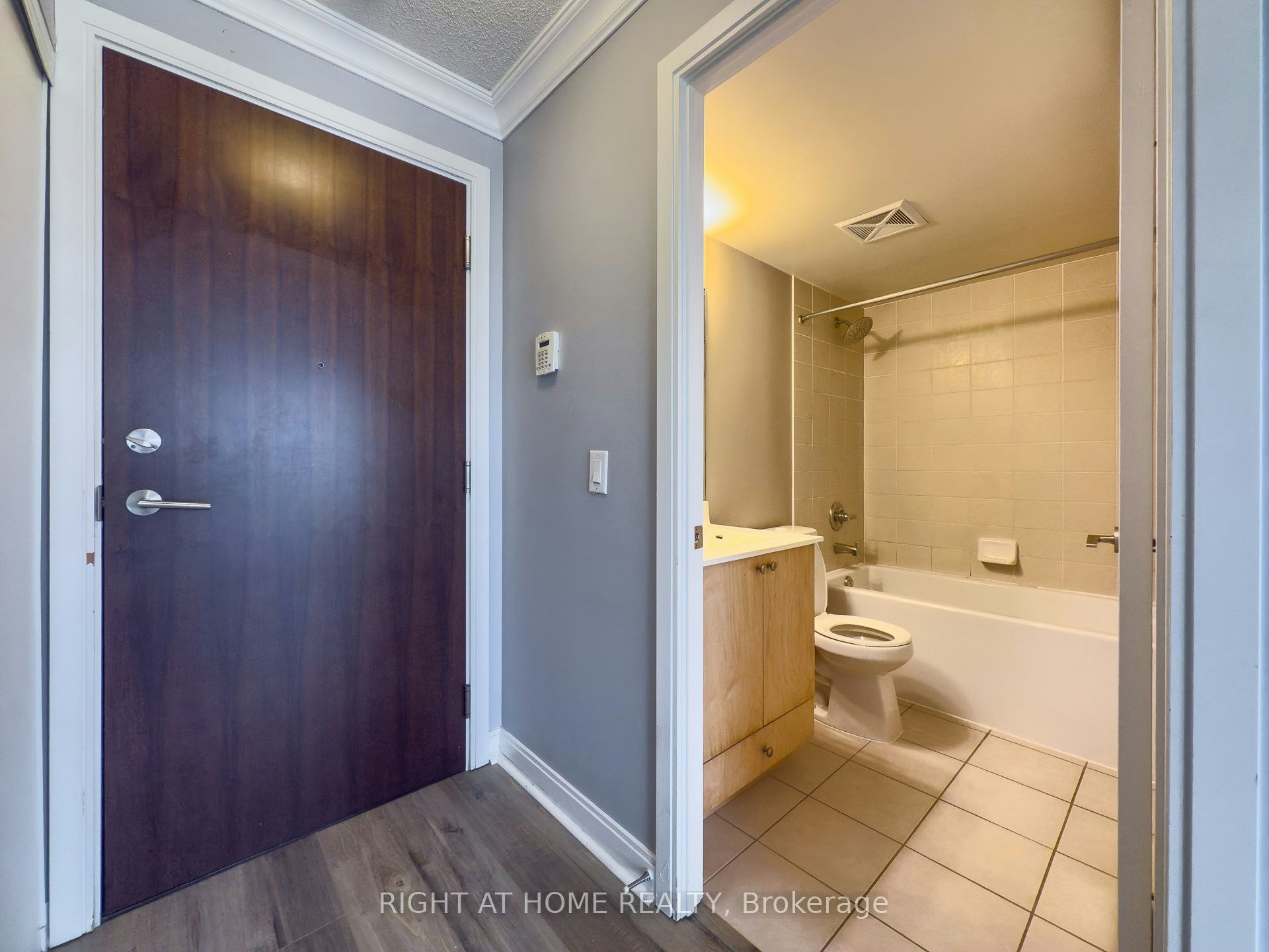 1419-181 Village Green Square, Toronto, ON, M1S 0K6 - 13