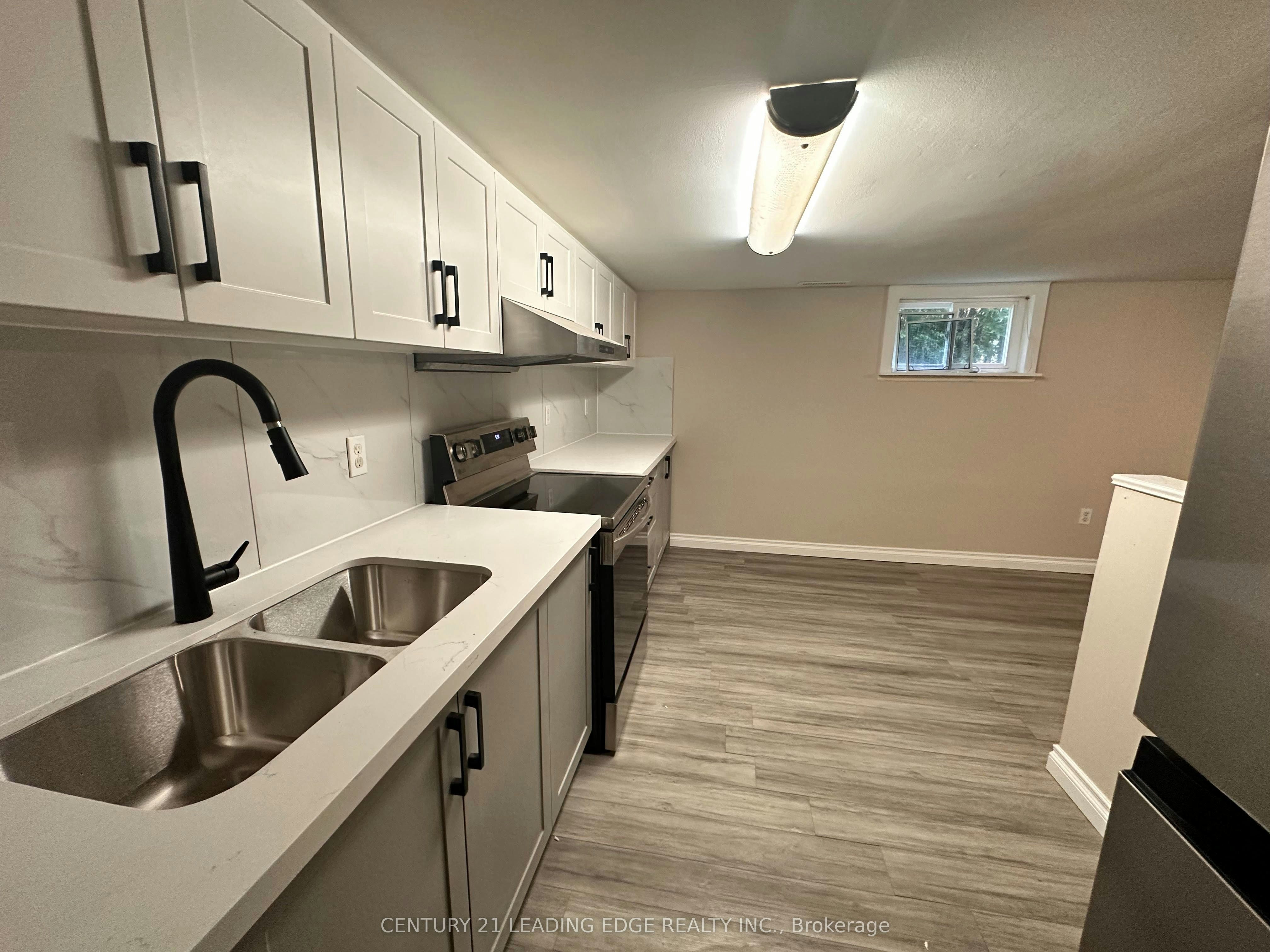 BSMT-92 Thickson Road N, Whitby, ON, L1N 3R1 - 5