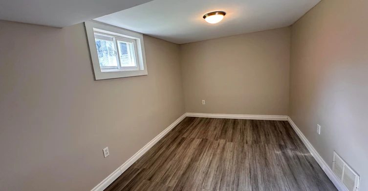 BSMT-92 Thickson Road N, Whitby, ON, L1N 3R1 - 6