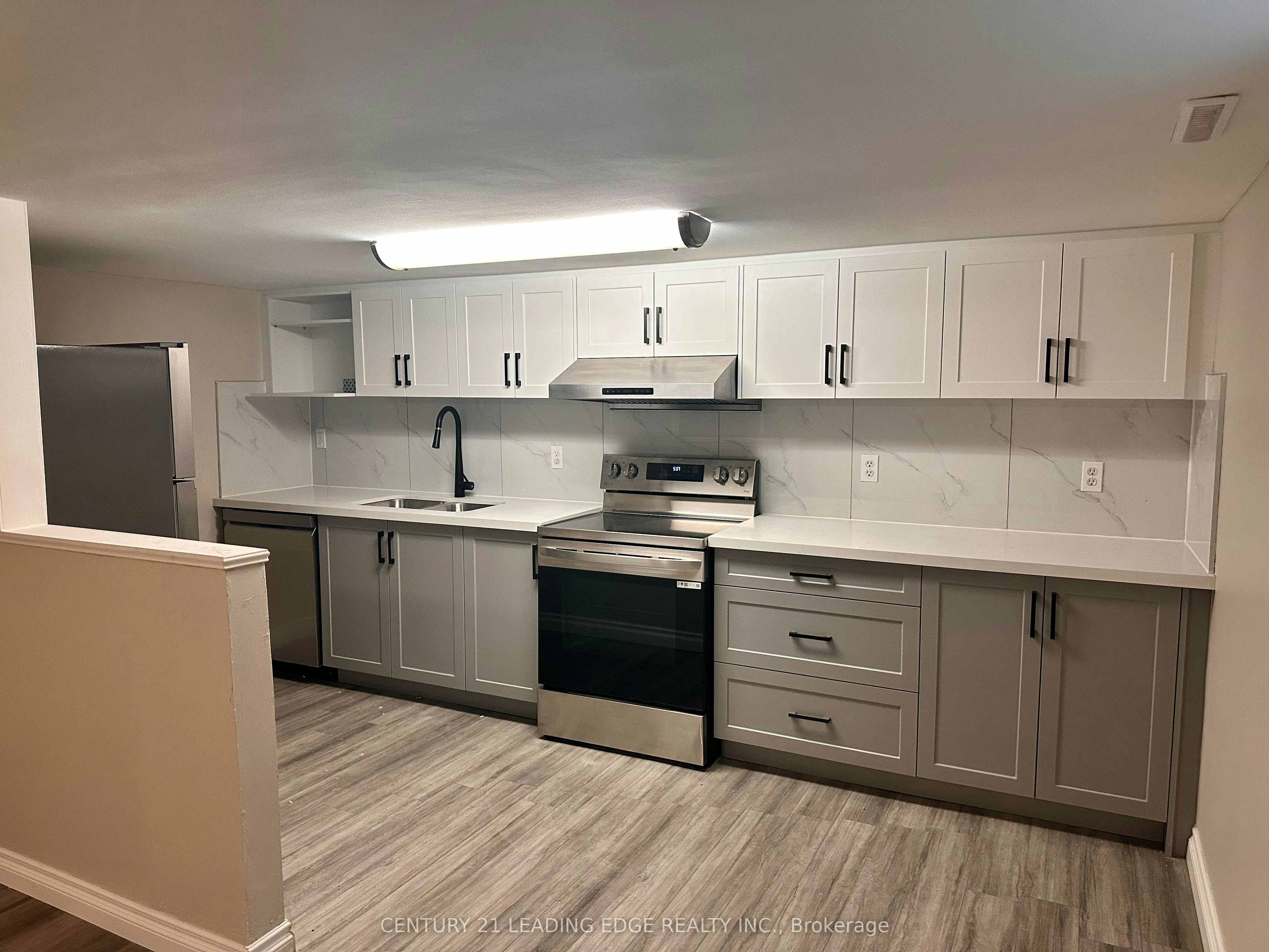 BSMT-92 Thickson Road N, Whitby, ON, L1N 3R1 - 3