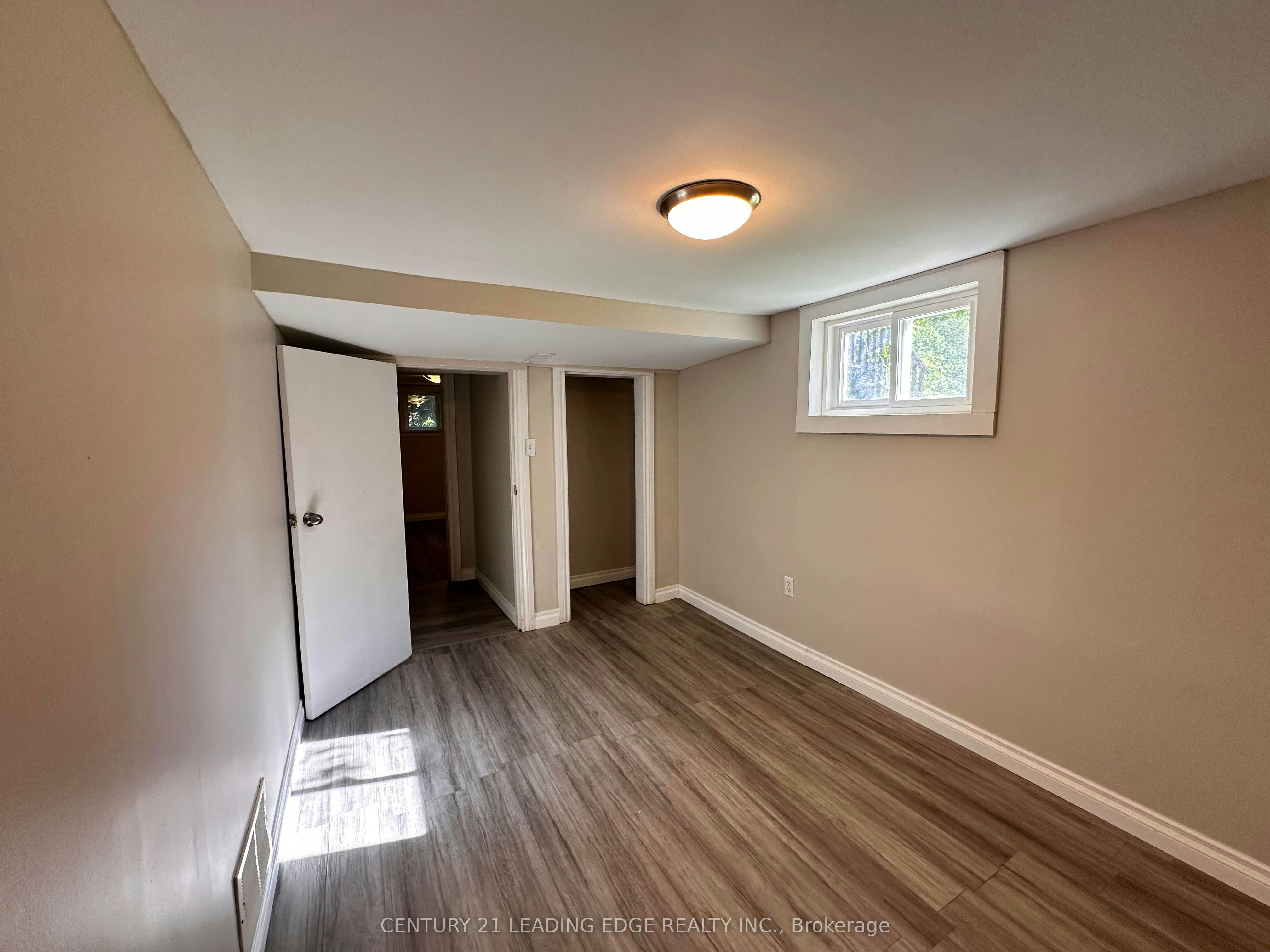 BSMT-92 Thickson Road N, Whitby, ON, L1N 3R1 - 9