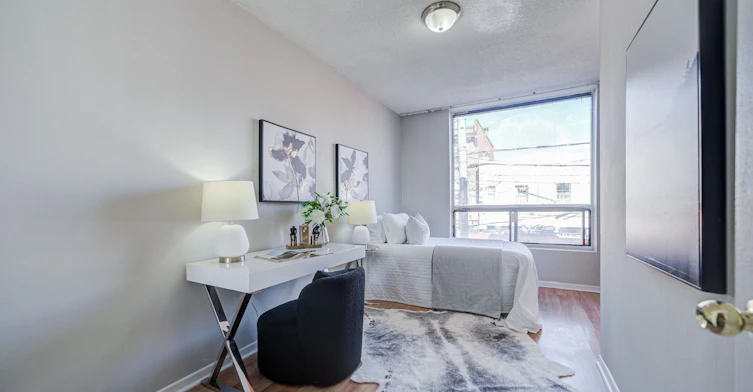 Upper-360 Broadview Avenue, Toronto, ON, M4M 2G9 - 24