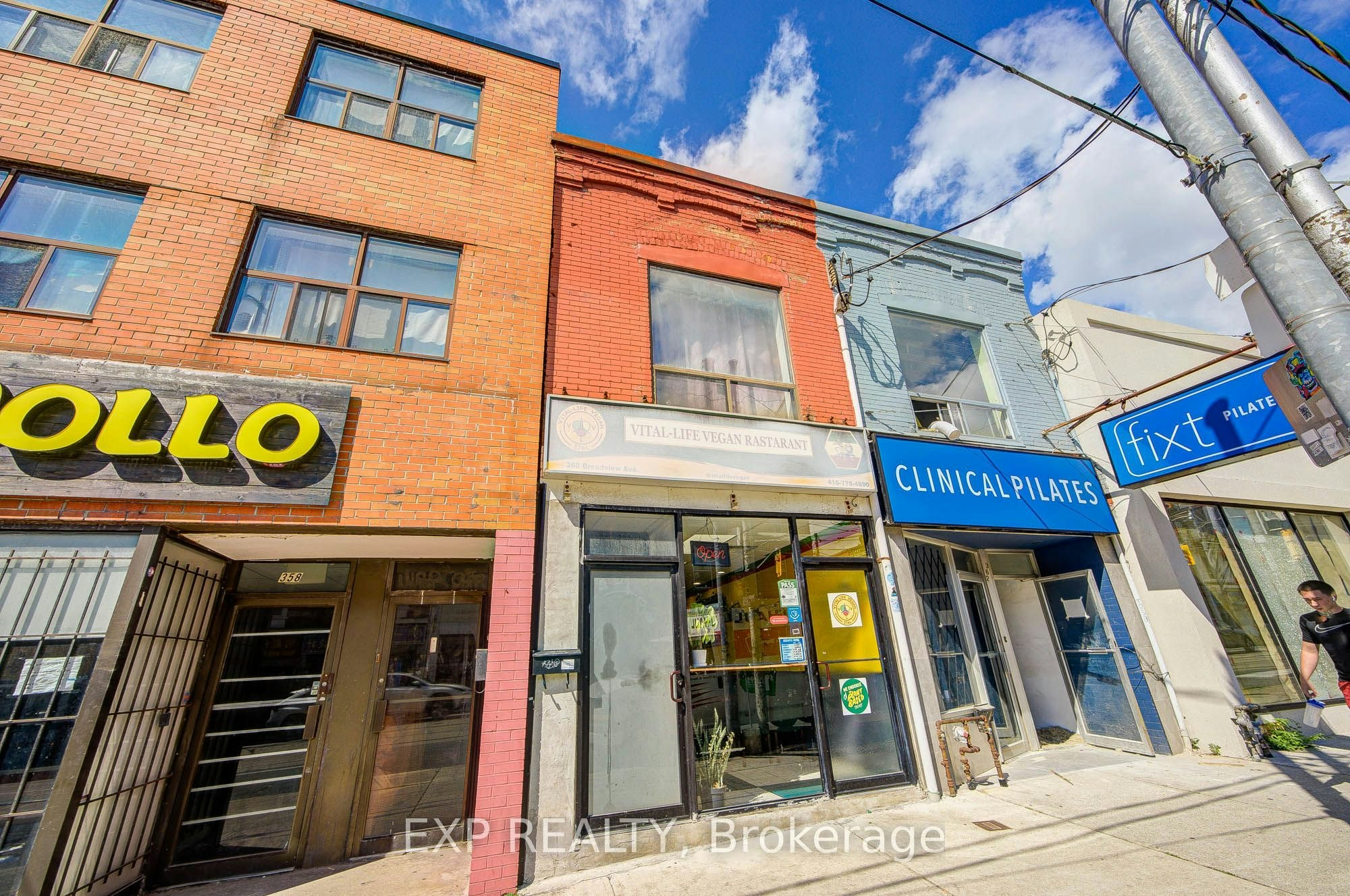 Upper-360 Broadview Avenue, Toronto, ON, M4M 2G9 - 3