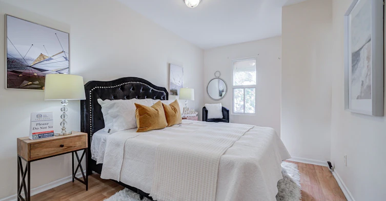 Upper-360 Broadview Avenue, Toronto, ON, M4M 2G9 - 19