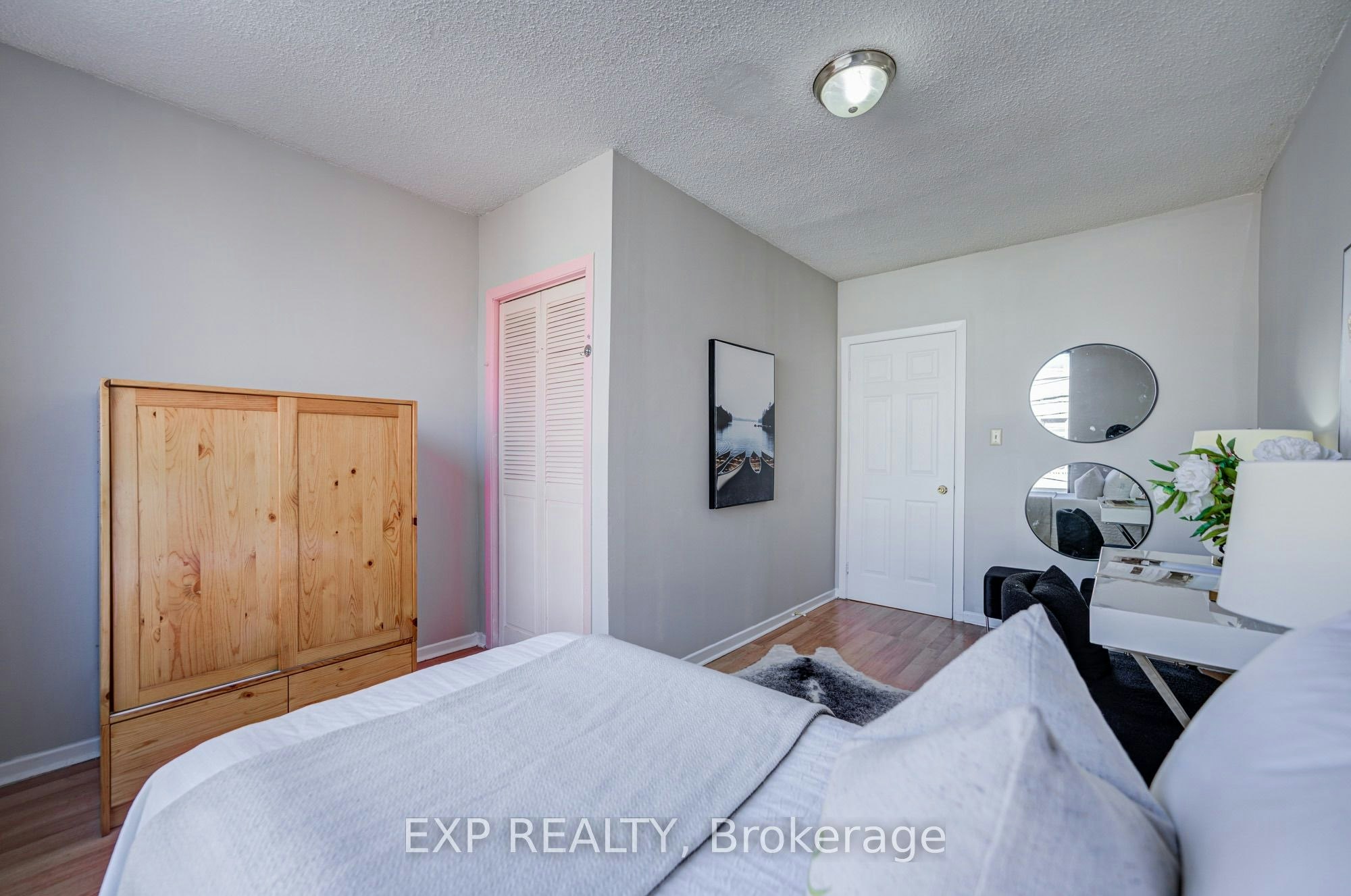 Upper-360 Broadview Avenue, Toronto, ON, M4M 2G9 - 27